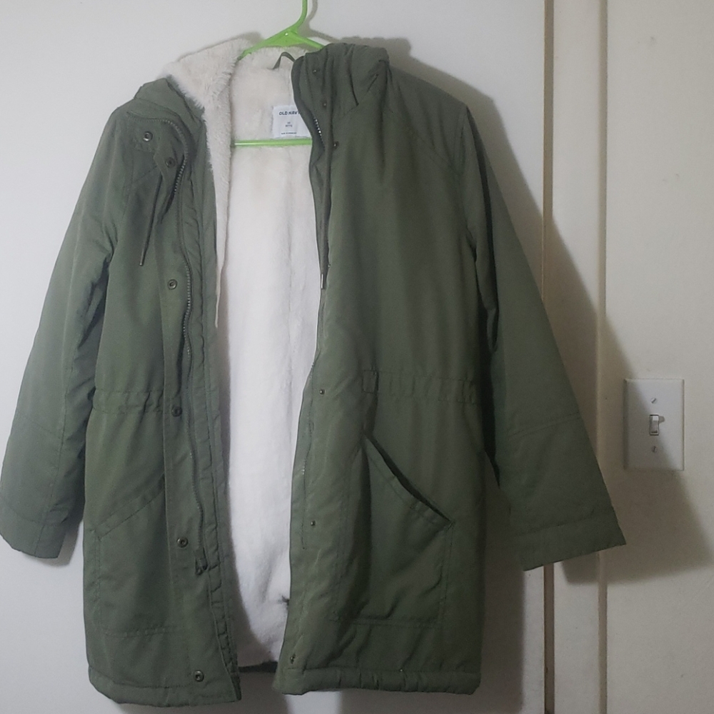 Water-Resistant Hooded Faux-Fur-Lined Parka